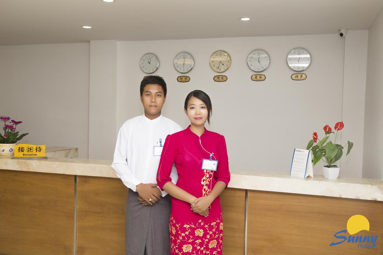 Hotel Sunny Mandalay Exteriör bild