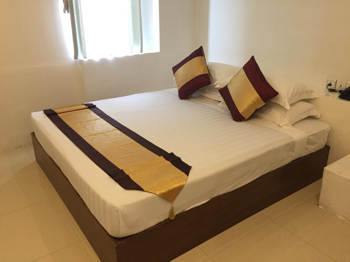 Hotel Sunny Mandalay Exteriör bild