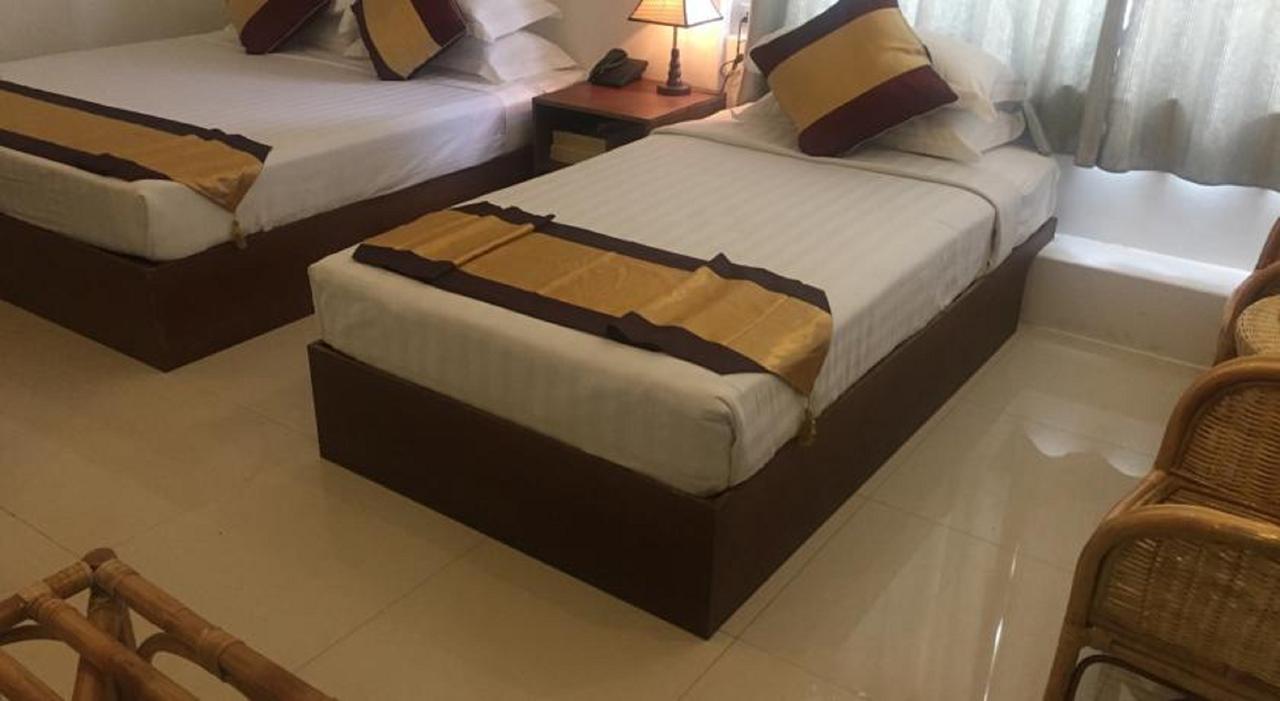 Hotel Sunny Mandalay Exteriör bild